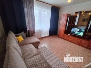1-к квартира, посуточно, 38м2, 2/9 этаж