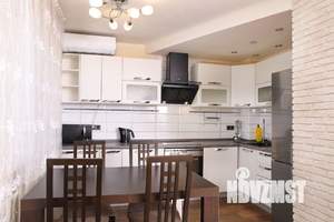 2-к квартира, посуточно, 50м2, 1/1 этаж