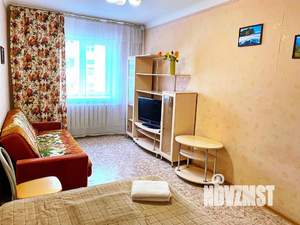 1-к квартира, посуточно, 38м2, 4/5 этаж