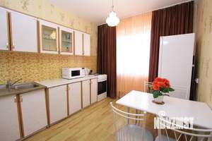 2-к квартира, посуточно, 54м2, 1/1 этаж