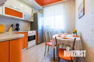 1-к квартира, посуточно, 58м2, 1/1 этаж