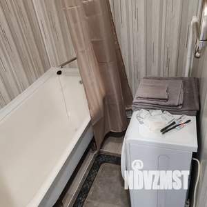 2-к квартира, посуточно, 44м2, 3/5 этаж