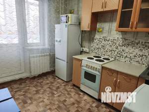 1-к квартира, посуточно, 35м2, 2/14 этаж