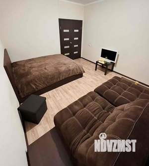 1-к квартира, посуточно, 36м2, 2/10 этаж