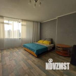 1-к квартира, посуточно, 56м2, 7/17 этаж