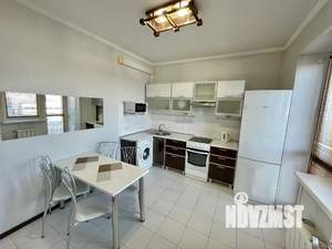 1-к квартира, посуточно, 40м2, 9/17 этаж