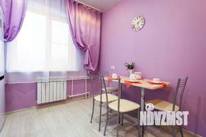 1-к квартира, посуточно, 54м2, 1/1 этаж