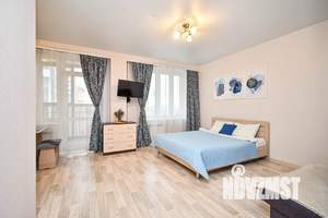 Студия квартира, посуточно, 42м2, 17/24 этаж