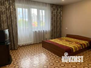 1-к квартира, посуточно, 35м2, 4/9 этаж