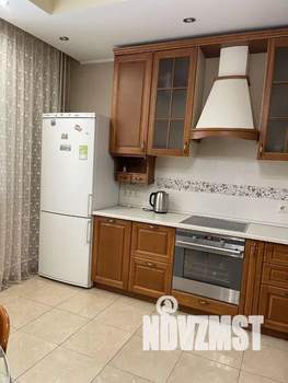 2-к квартира, посуточно, 72м2, 7/17 этаж