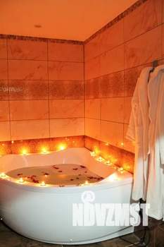 1-к квартира, посуточно, 42м2, 16/16 этаж