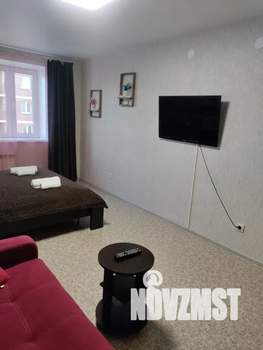 1-к квартира, посуточно, 42м2, 14/25 этаж