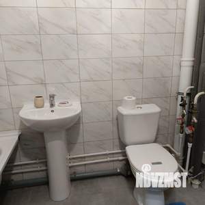 Студия квартира, на длительный срок, 30м2, 3/17 этаж