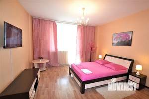 1-к квартира, посуточно, 51м2, 3/20 этаж