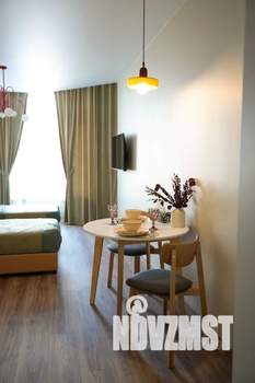 Студия квартира, посуточно, 28м2, 10/17 этаж