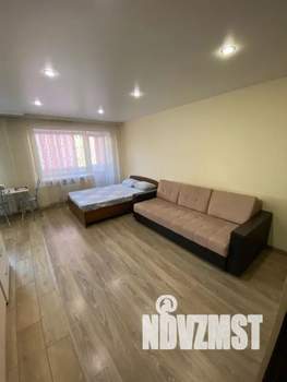 Студия квартира, посуточно, 35м2, 4/5 этаж