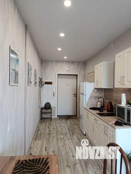 Студия квартира, посуточно, 30м2, 12/25 этаж