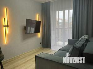 1-к квартира, посуточно, 35м2, 2/17 этаж