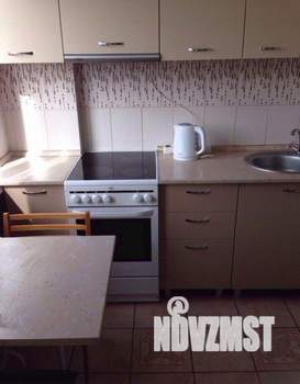 2-к квартира, посуточно, 50м2, 1/1 этаж