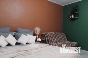 1-к квартира, посуточно, 43м2, 1/1 этаж