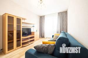 1-к квартира, посуточно, 35м2, 8/10 этаж