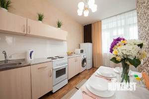 1-к квартира, посуточно, 40м2, 1/1 этаж