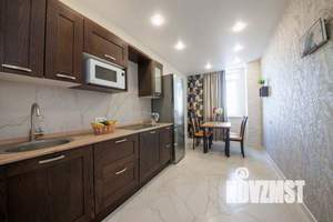 1-к квартира, посуточно, 49м2, 1/1 этаж