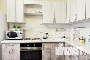 1-к квартира, посуточно, 40м2, 1/8 этаж