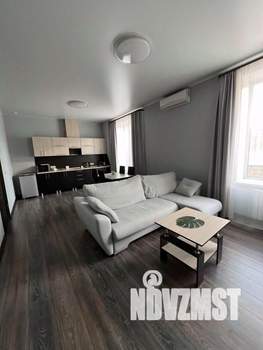 1-к квартира, посуточно, 55м2, 1/1 этаж