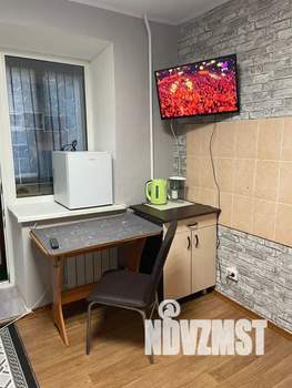 Студия квартира, посуточно, 16м2, 1/6 этаж