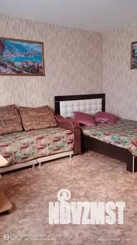 1-к квартира, посуточно, 40м2, 3/17 этаж