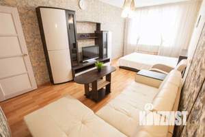 1-к квартира, посуточно, 50м2, 1/1 этаж