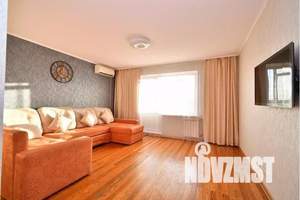 2-к квартира, посуточно, 65м2, 10/10 этаж