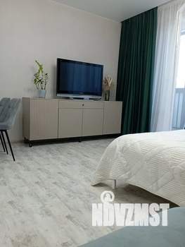 Студия квартира, посуточно, 39м2, 10/17 этаж