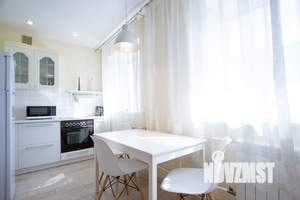 Студия квартира, посуточно, 30м2, 4/5 этаж