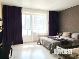 1-к квартира, посуточно, 47м2, 4/10 этаж
