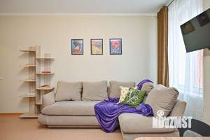 1-к квартира, посуточно, 40м2, 8/10 этаж