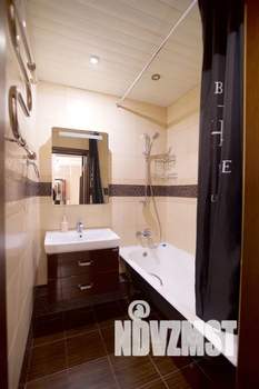 1-к квартира, посуточно, 42м2, 6/10 этаж