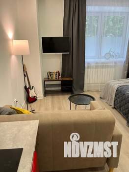 Студия квартира, посуточно, 20м2, 1/10 этаж