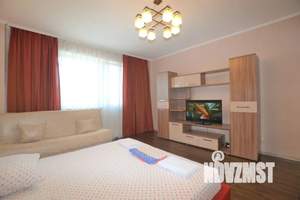 1-к квартира, посуточно, 51м2, 15/16 этаж