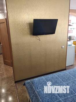 1-к квартира, посуточно, 40м2, 5/5 этаж