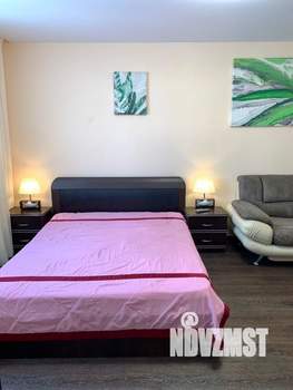 1-к квартира, посуточно, 42м2, 1/1 этаж