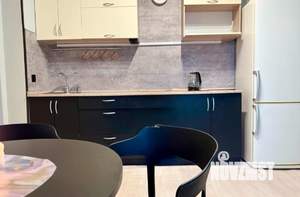 1-к квартира, посуточно, 42м2, 1/1 этаж