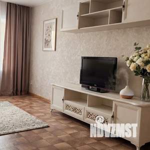 2-к квартира, посуточно, 45м2, 4/5 этаж