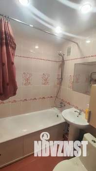 2-к квартира, посуточно, 46м2, 2/6 этаж