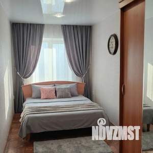 2-к квартира, посуточно, 45м2, 4/5 этаж