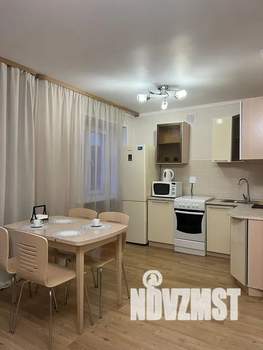 Студия квартира, посуточно, 30м2, 4/5 этаж