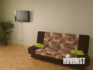 Студия квартира, посуточно, 42м2, 7/16 этаж