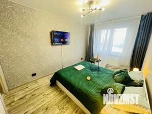 1-к квартира, посуточно, 70м2, 1/1 этаж
