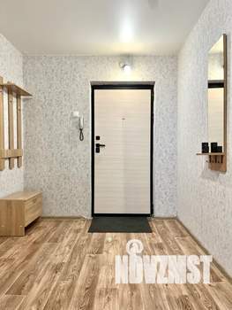 1-к квартира, посуточно, 38м2, 2/17 этаж